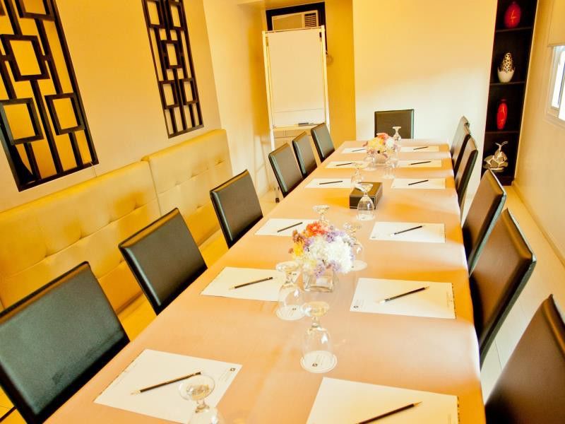 The Exchange Regency Managed By Hii Aparthotel
